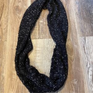 Black Knitted Scarf